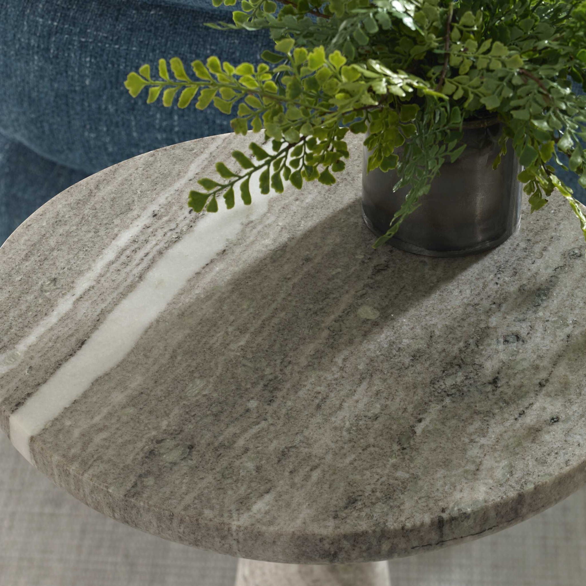 Shura - Indoor-Outdoor Marble Accent Table - Brown / White