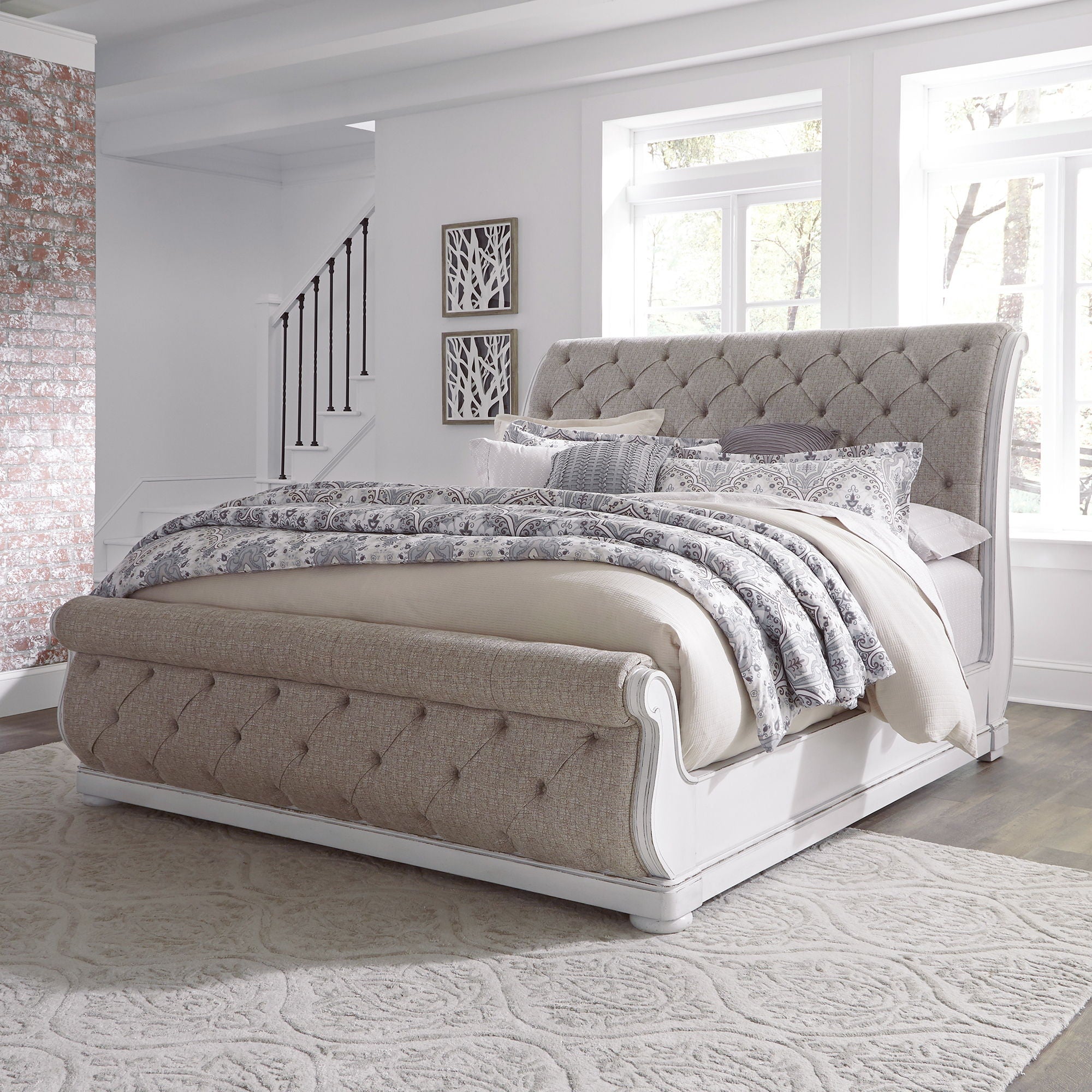 Magnolia Manor - Upholstered Sleigh Bed