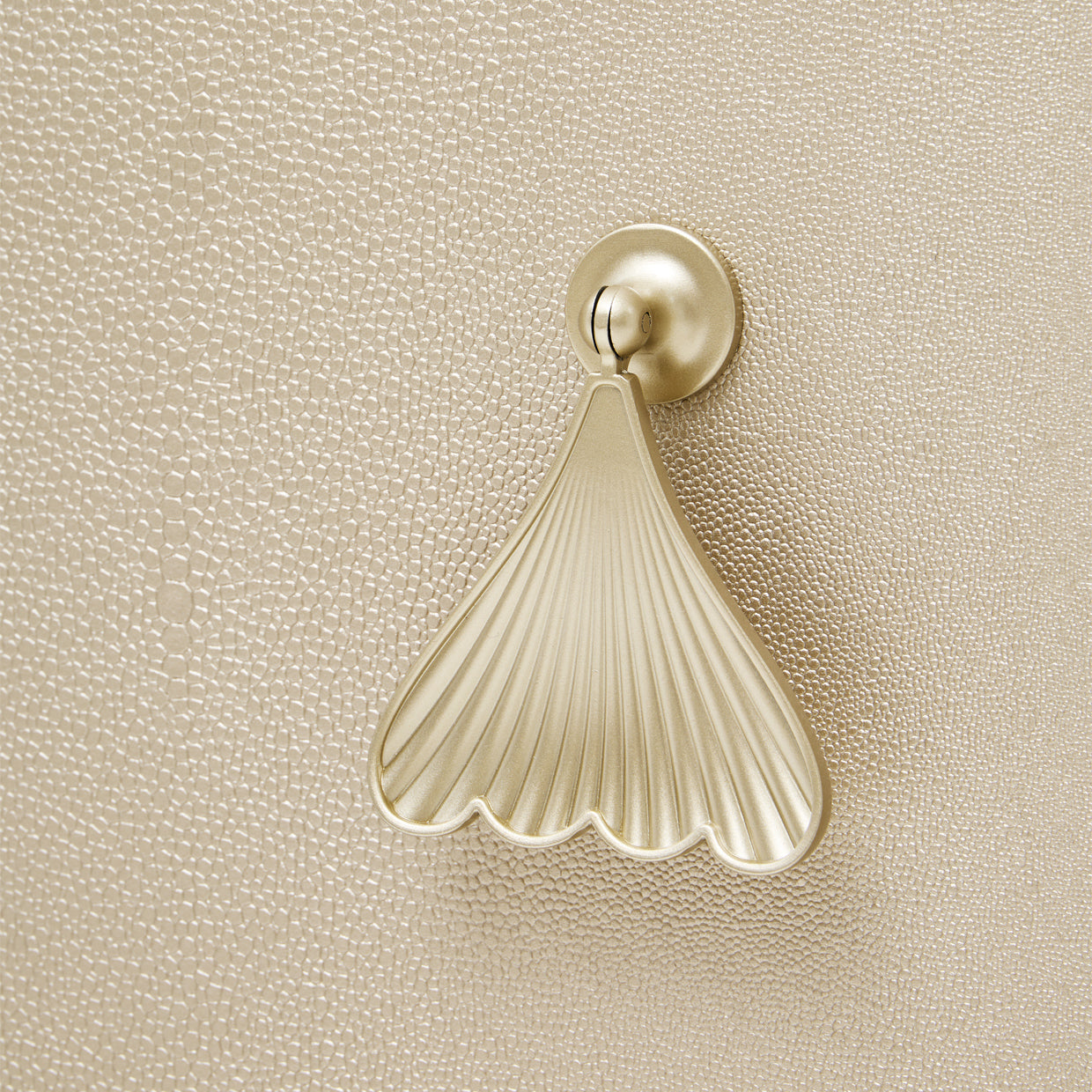 La Marisia Sideboard - Creamy Pearl