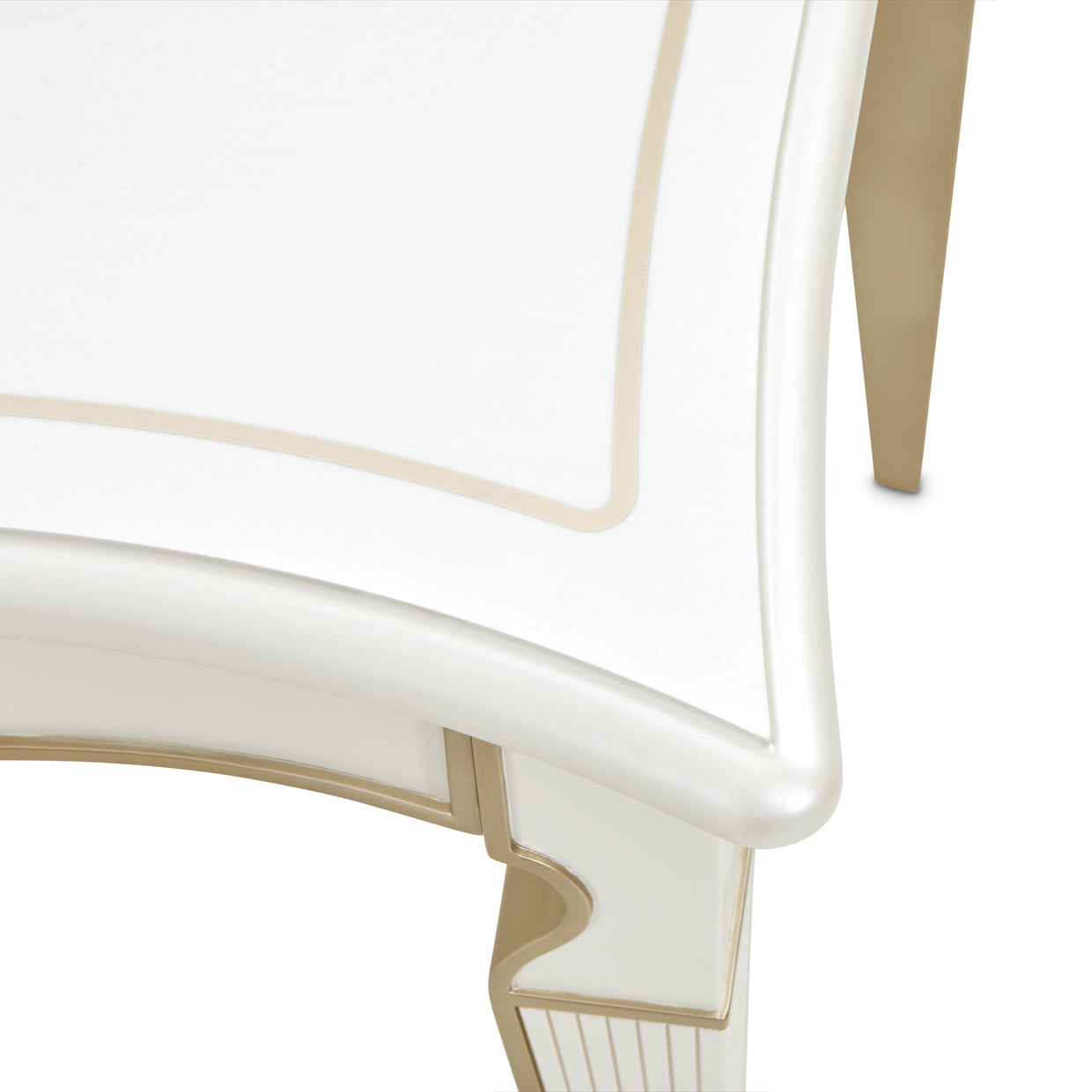 La Marisia Vanity with Mirror Set - Creamy Pearl