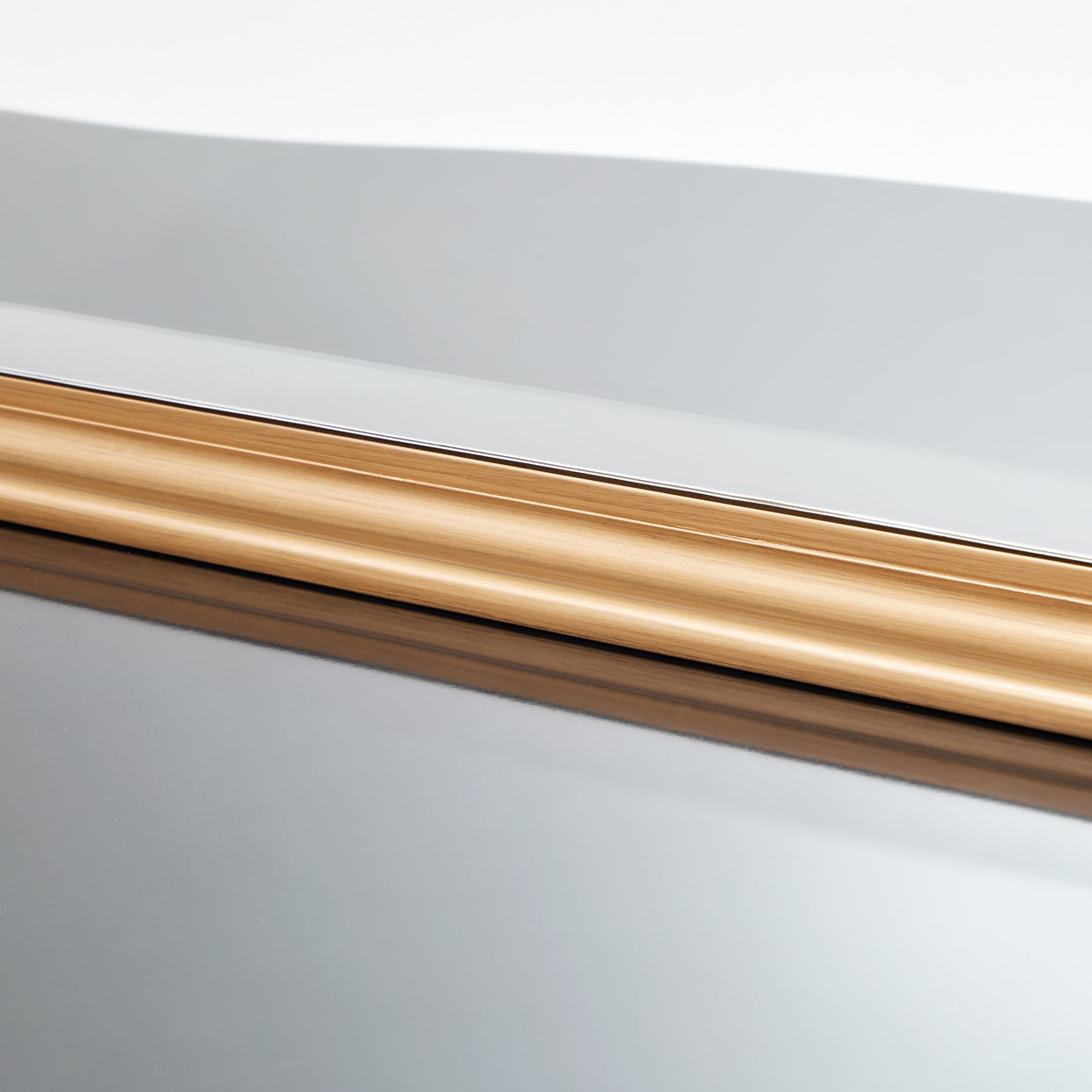 Camellia Field Dresser with Mirror - Warm Pecan