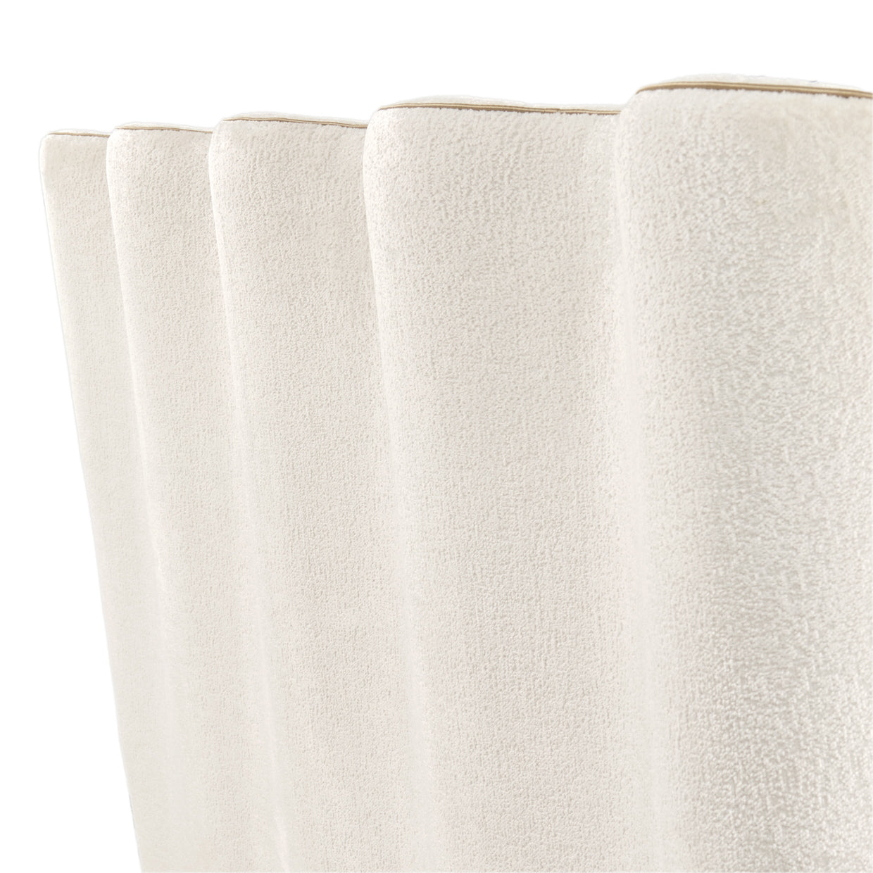 La Terrazza Queen Panel Bed - Creamy Pearl