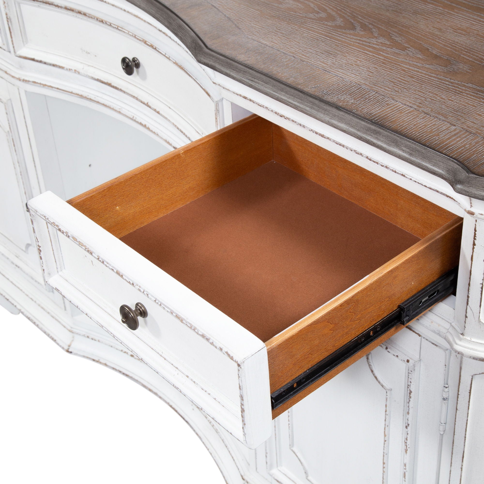 Magnolia Manor - Server