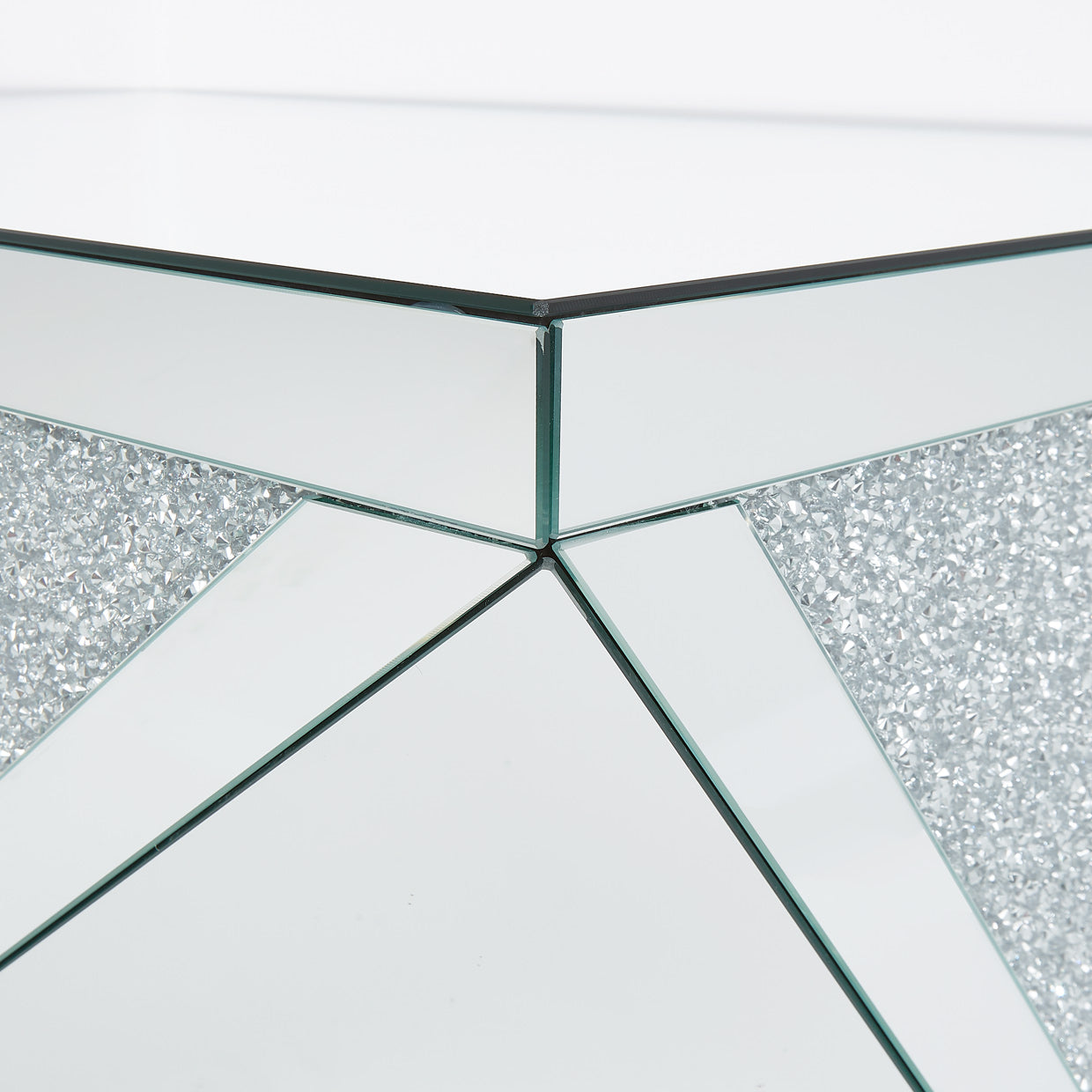 Montreal Cocktail Table