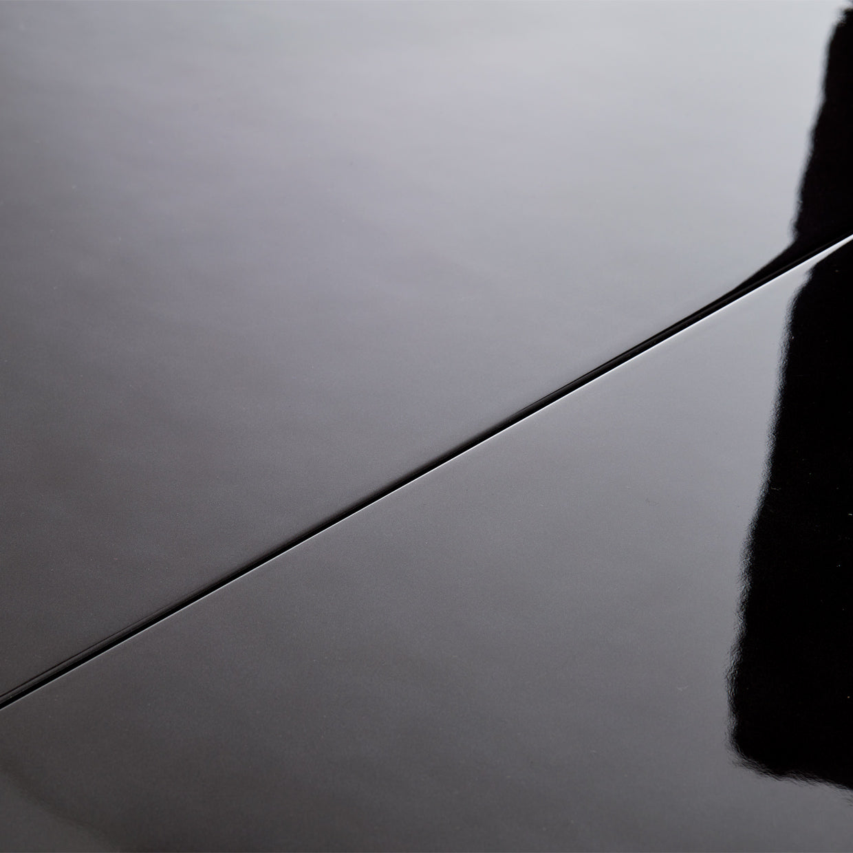 Carmela Double Pedestal Dining Table - Glossy Charcoal Sand