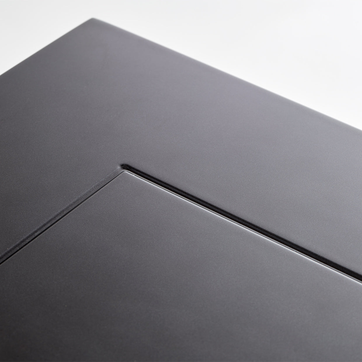 Carmela Double Pedestal Dining Table - Glossy Charcoal Sand