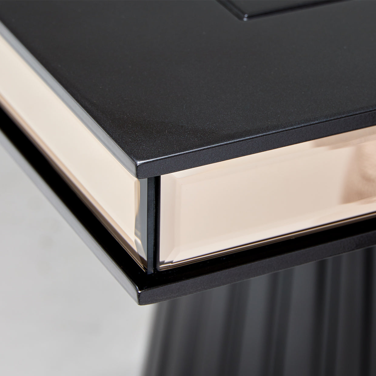 Carmela Double Pedestal Dining Table - Glossy Charcoal Sand