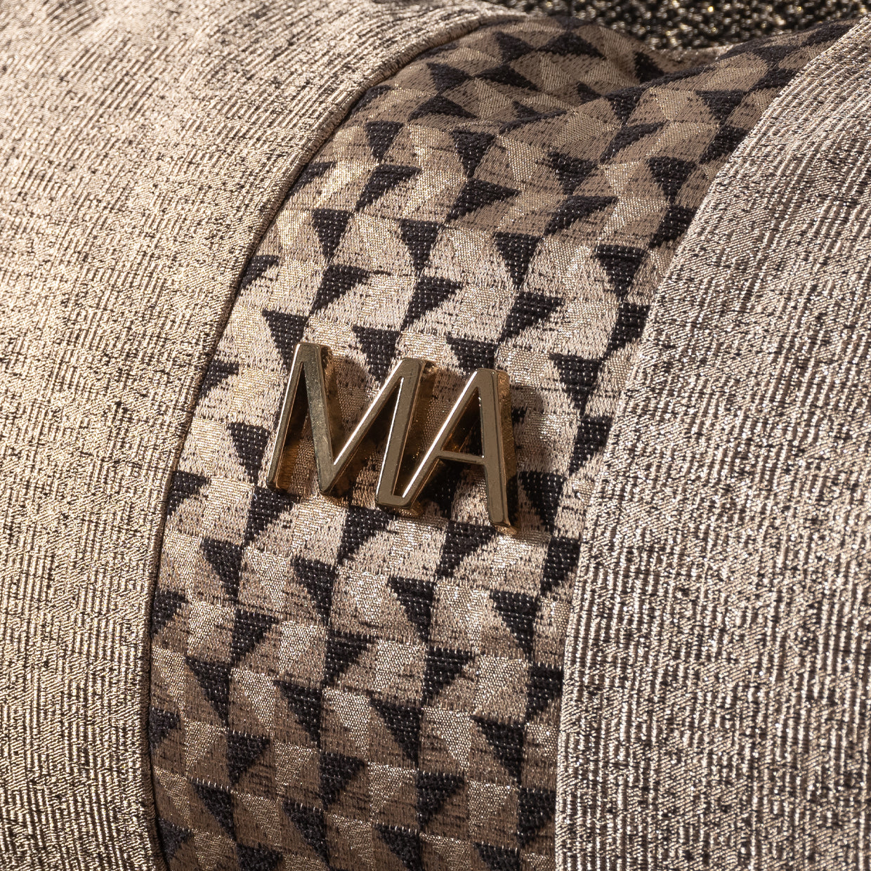 Lisbon Sofa - Onyx/Gold