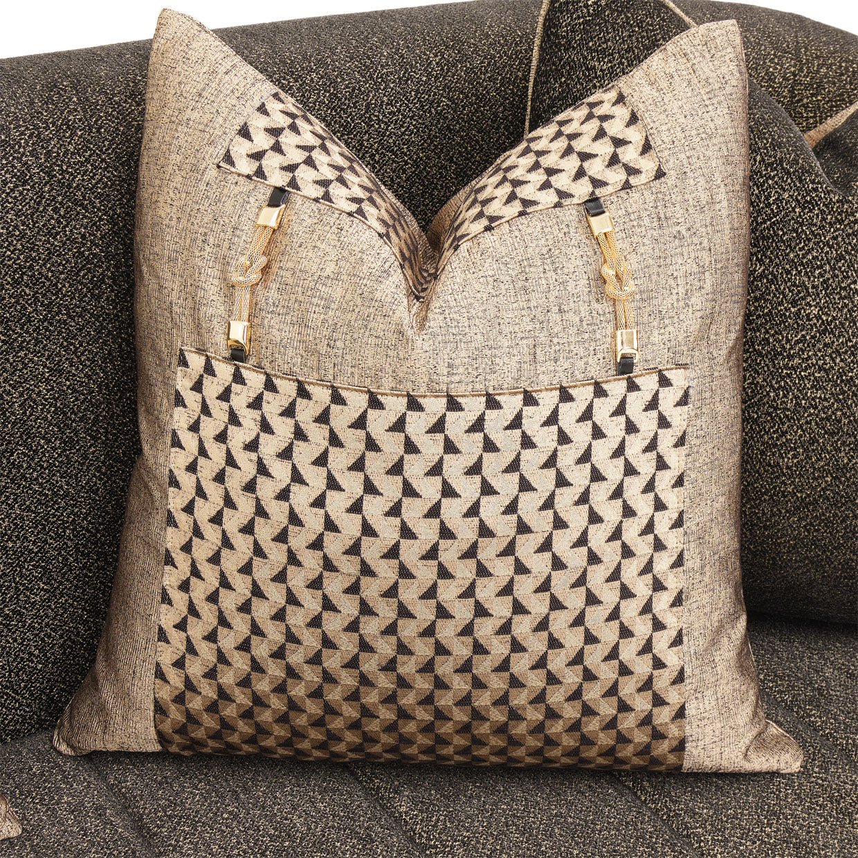 Lisbon Loveseat - Onyx/Gold