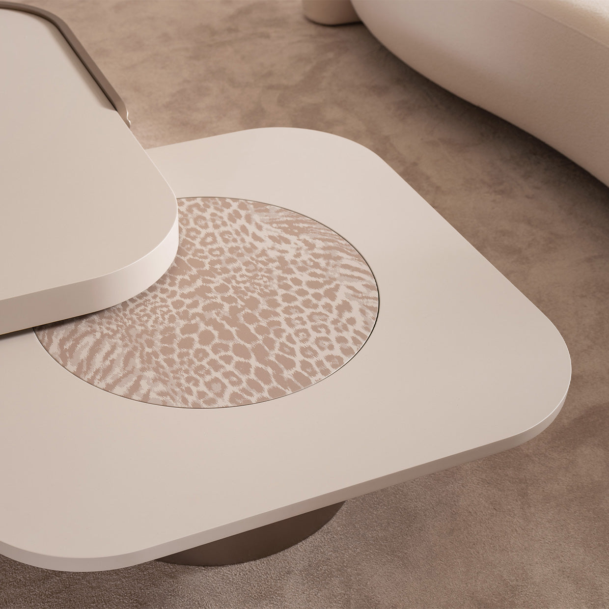 Mod Dream Short Cocktail Table - Rich Champagne