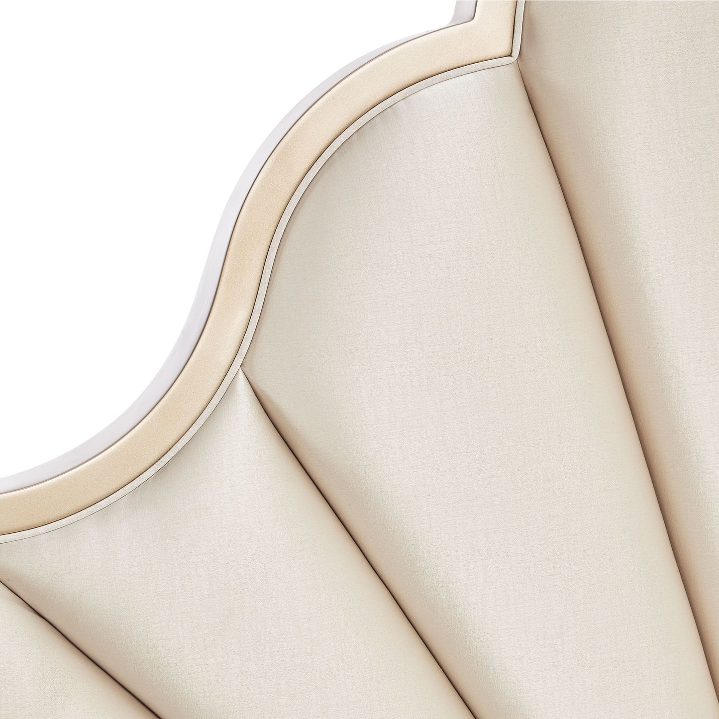 Malibu Crest Eastern King Scalloped Poster Bed - Chardonnay