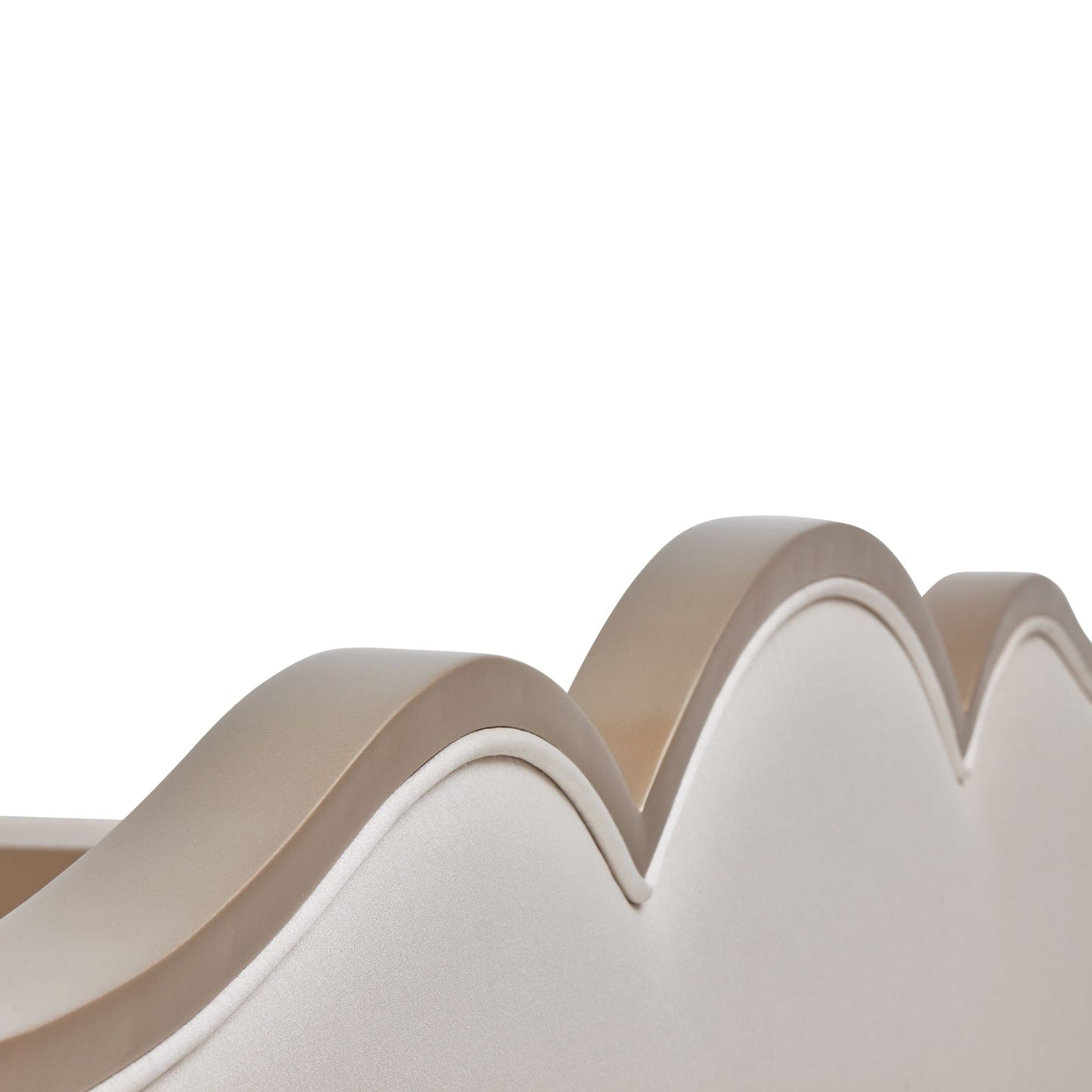 Malibu Crest Eastern King Scalloped Poster Bed - Chardonnay