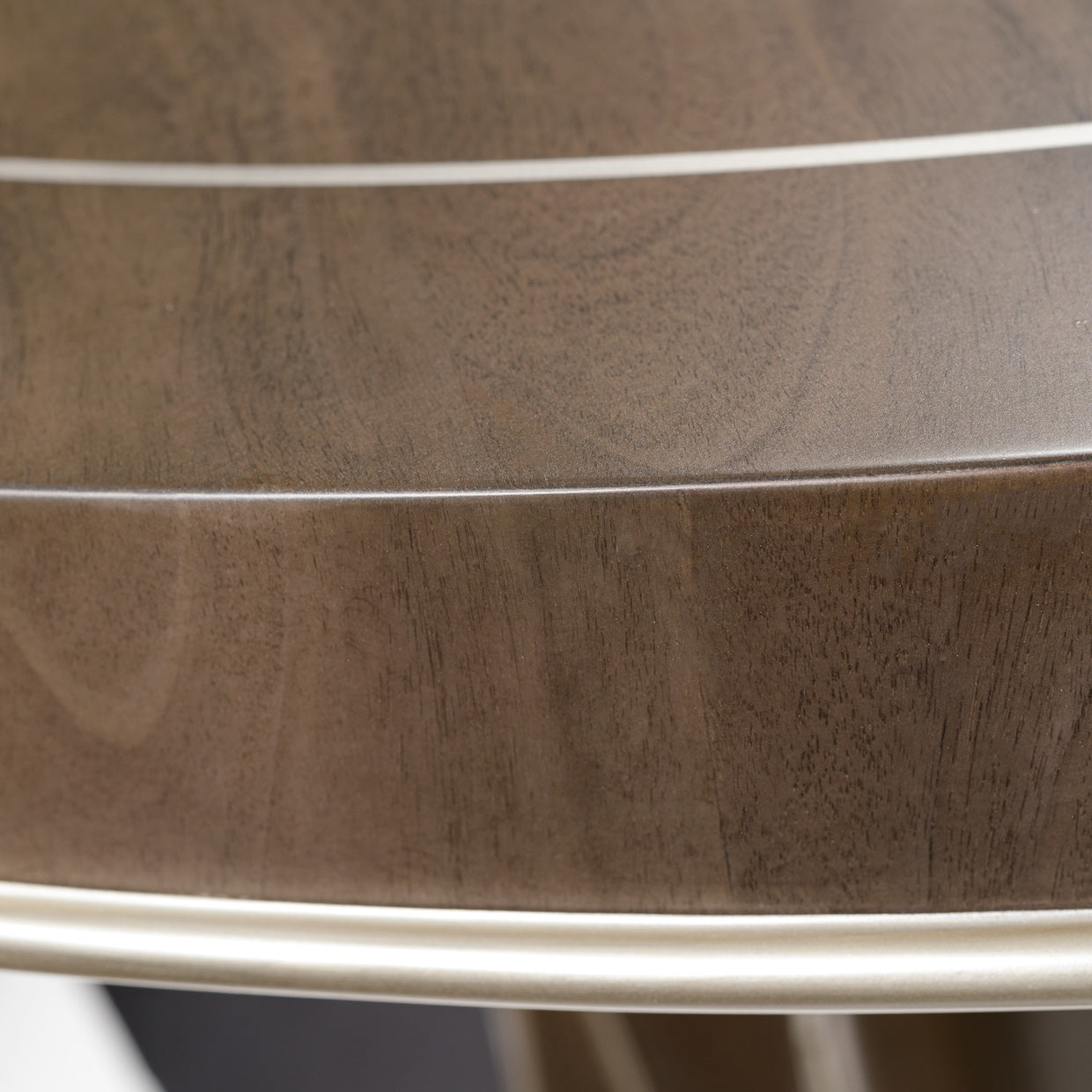 Villa Cherie Round Dining Table - Hazelnut