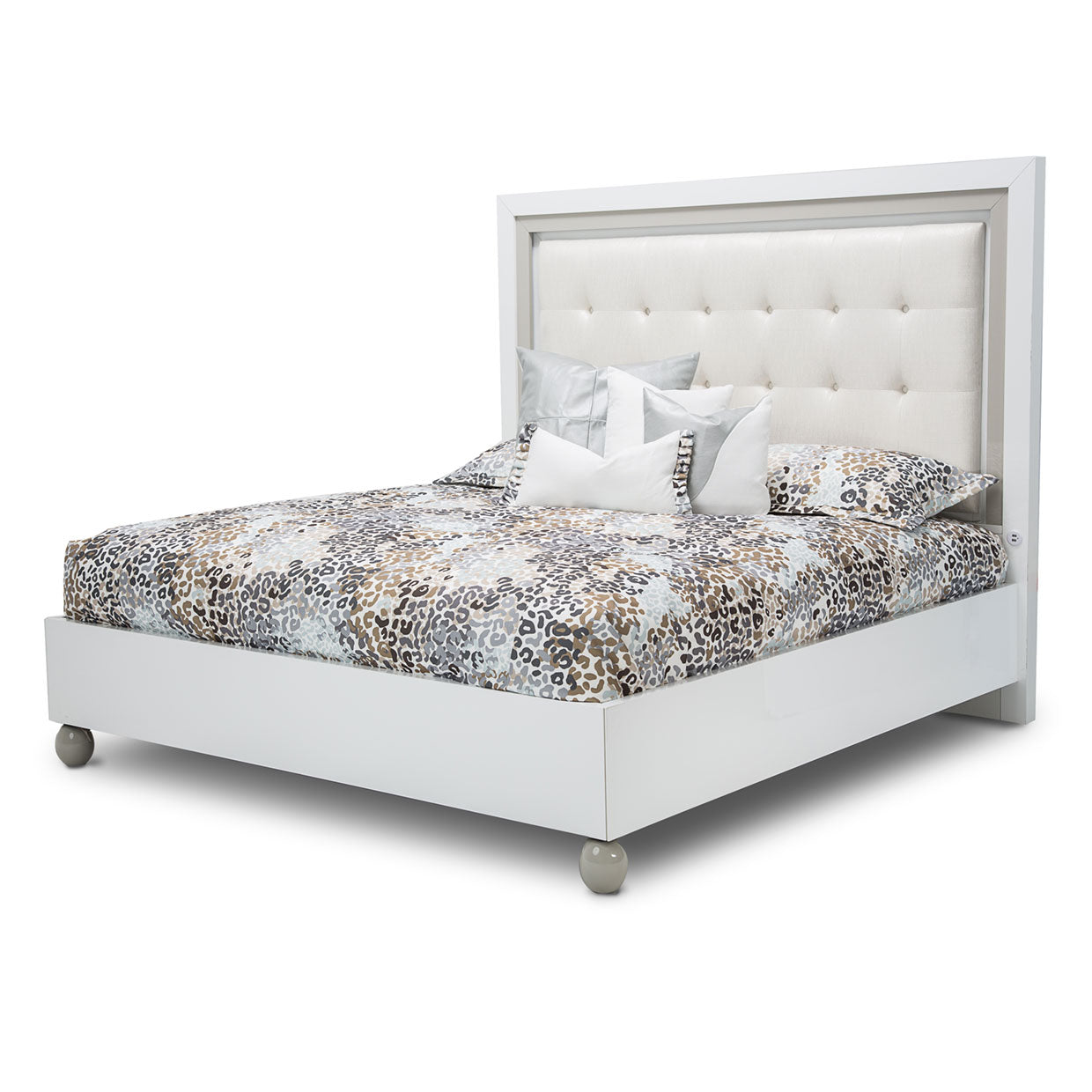 Sky Tower Cal. King Bed with LED Lights - Ice/Cloud White