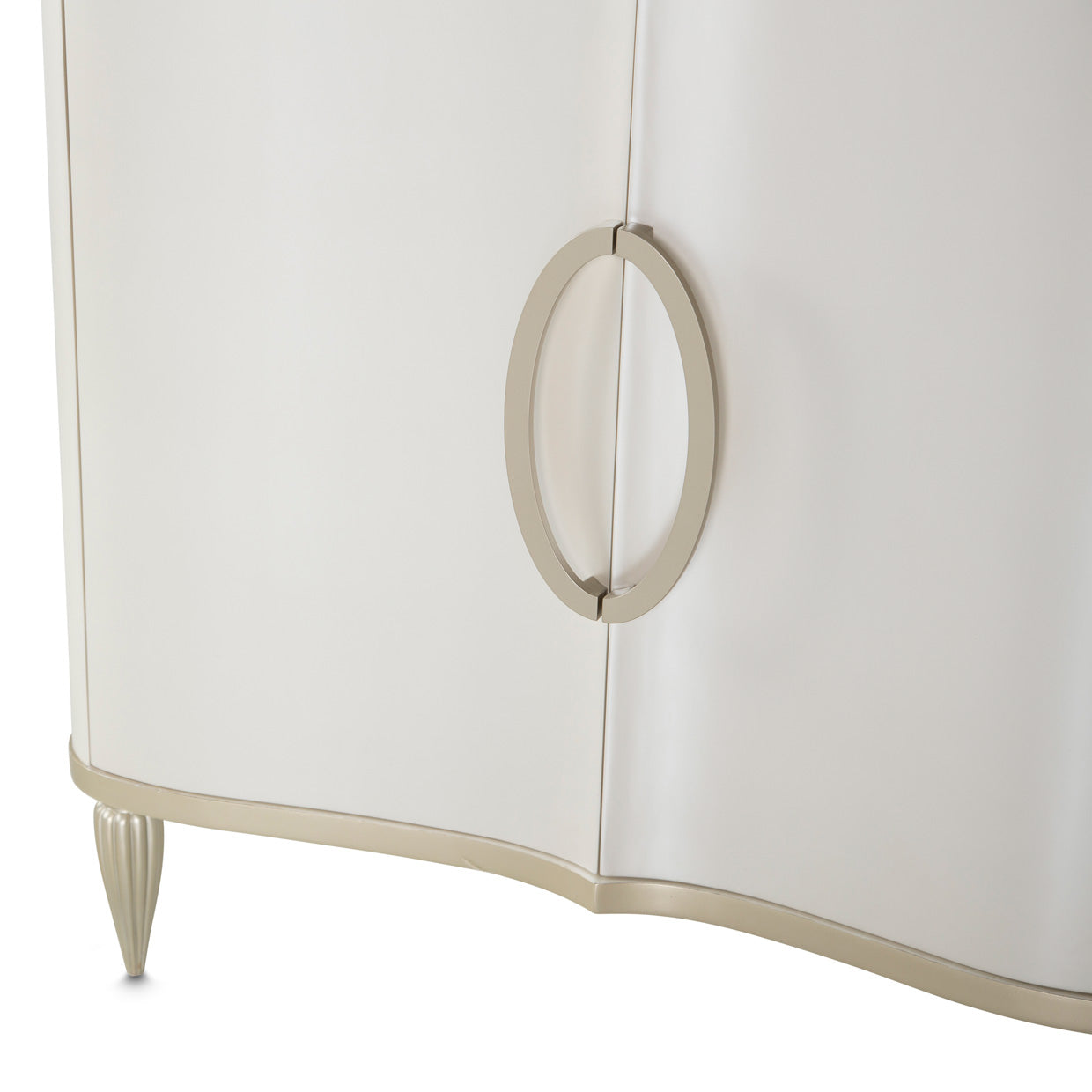London Place Sideboard - Creamy Pearl
