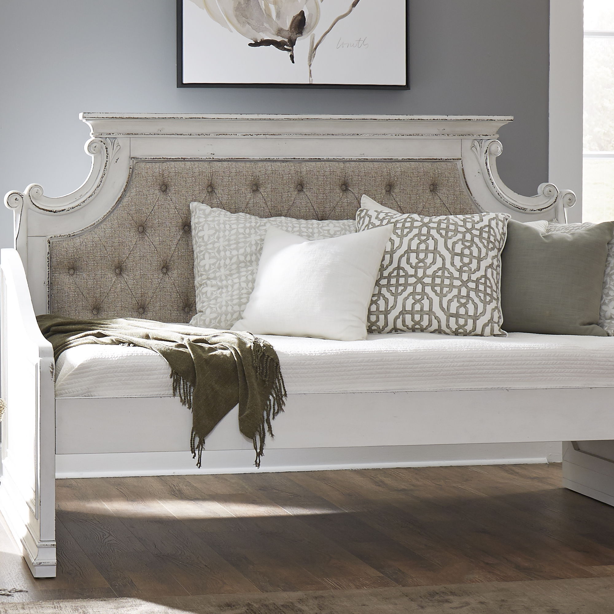 Magnolia Manor - Daybed Upholstered Back - White