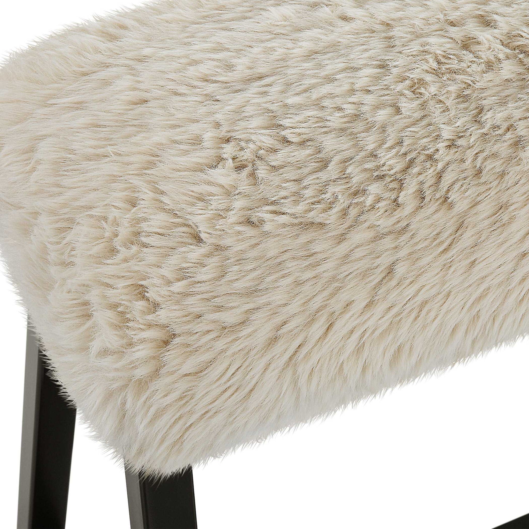 Taupo - Sheepskin Bench