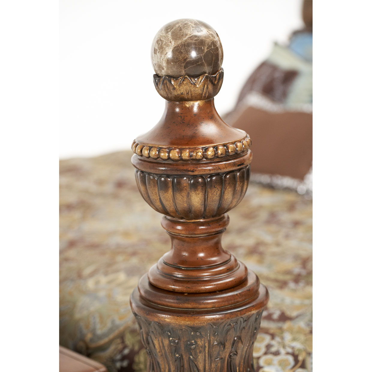 Villa Valencia - Low Poster Bed