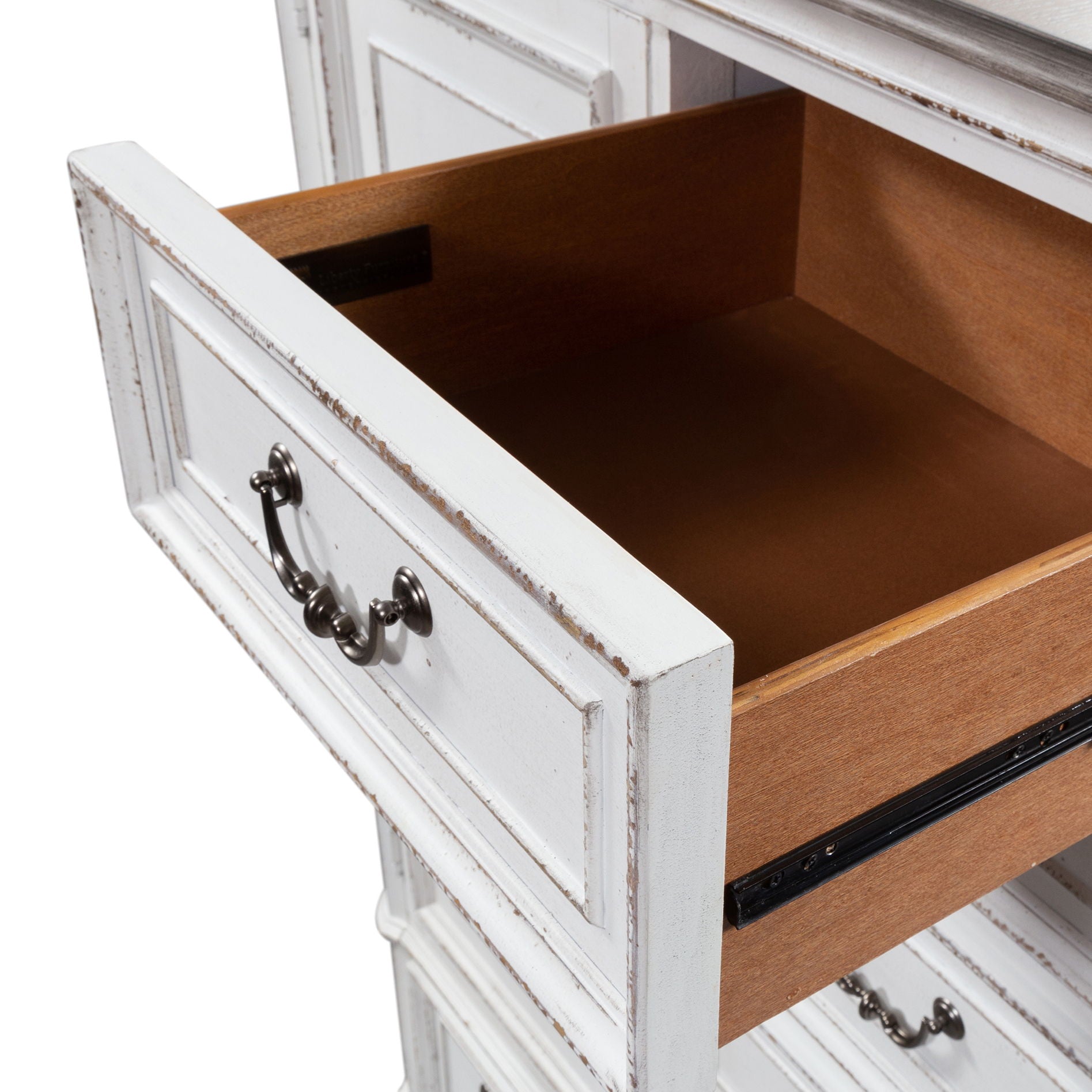 Magnolia Manor - Master Chest - White