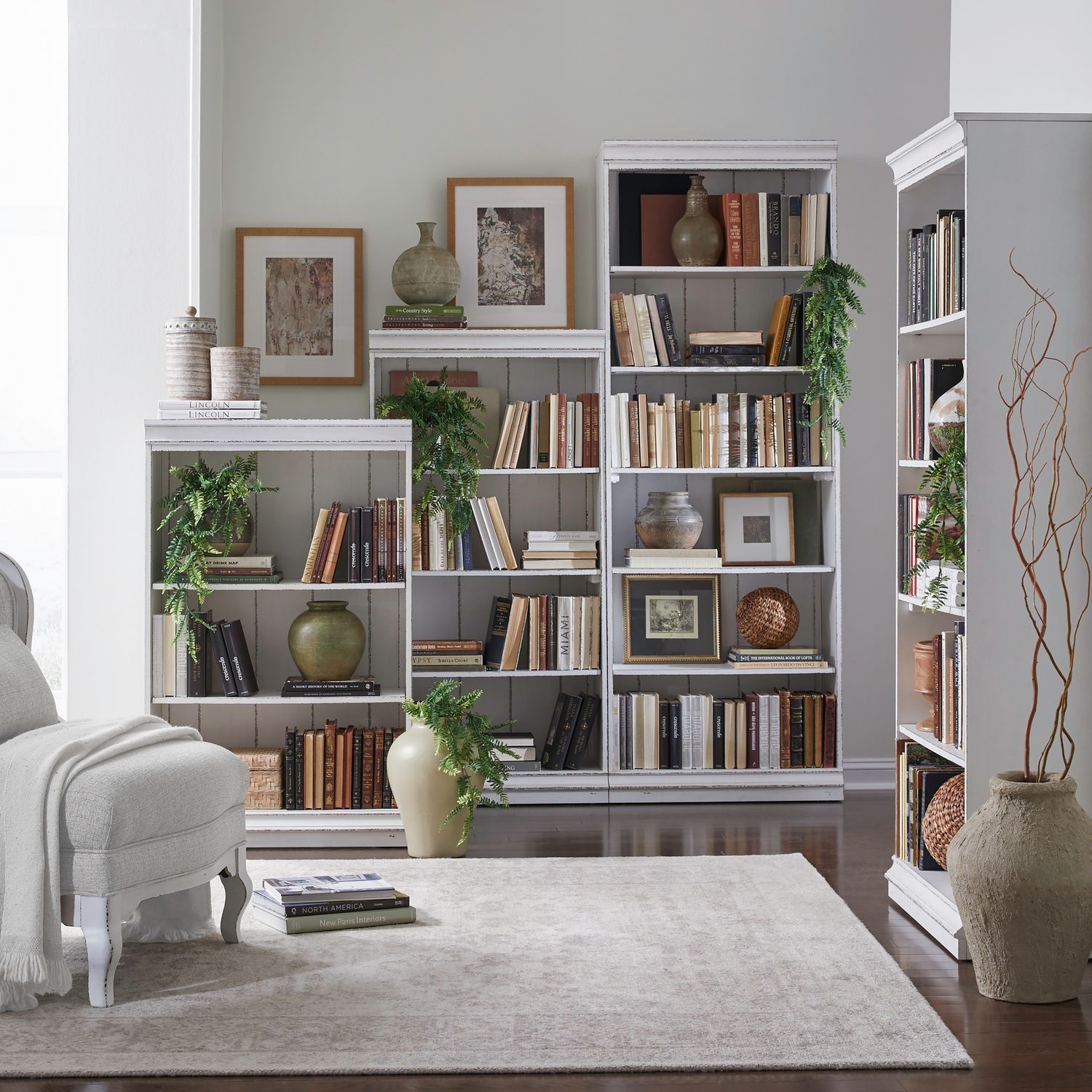 Magnolia Manor - 4 Piece Stepped Bookcase Set - White
