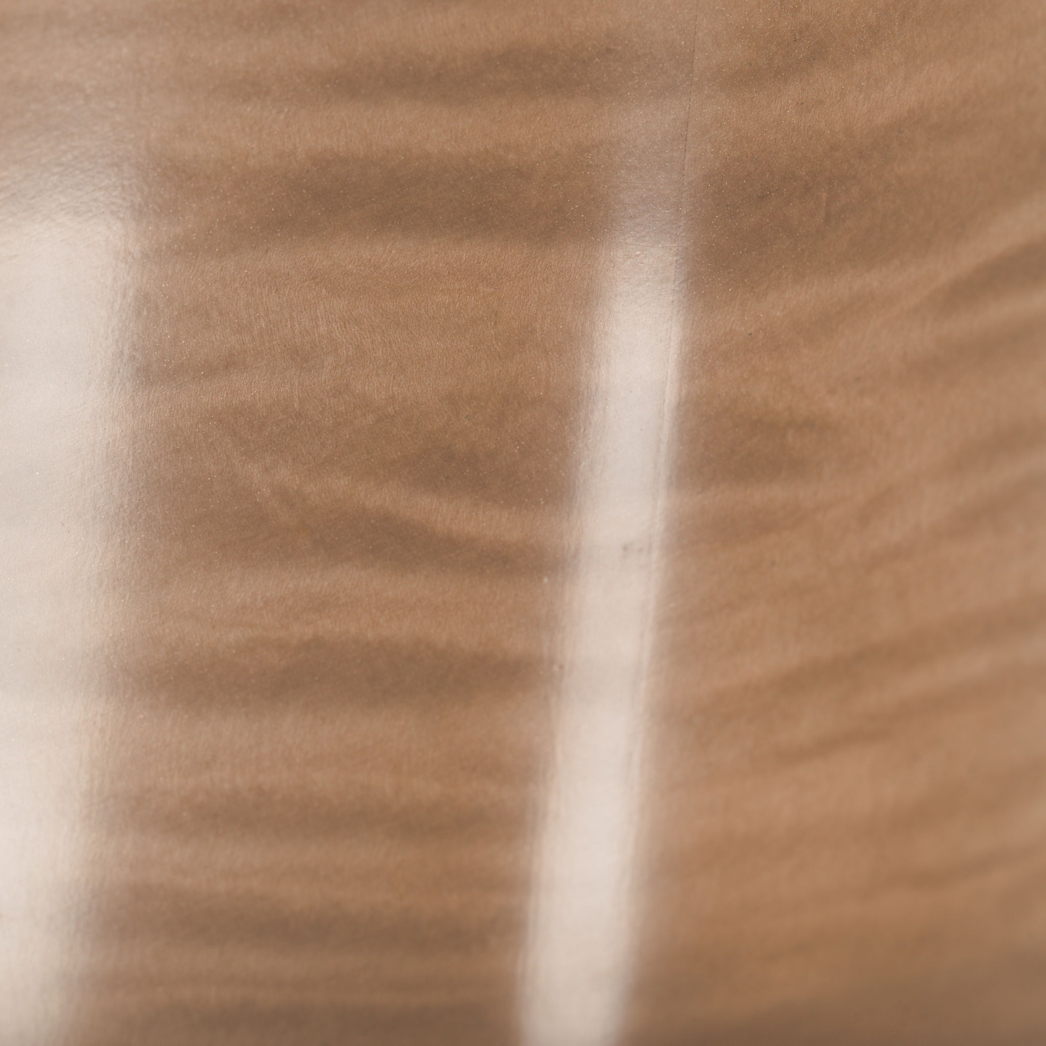 Malibu Crest - Table