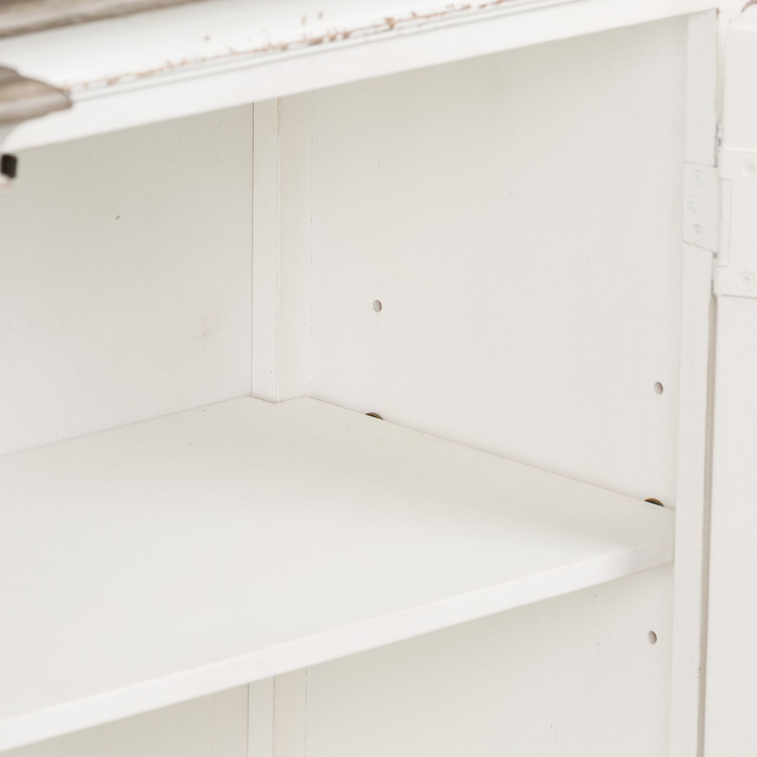 Magnolia Manor - Entertainment Center