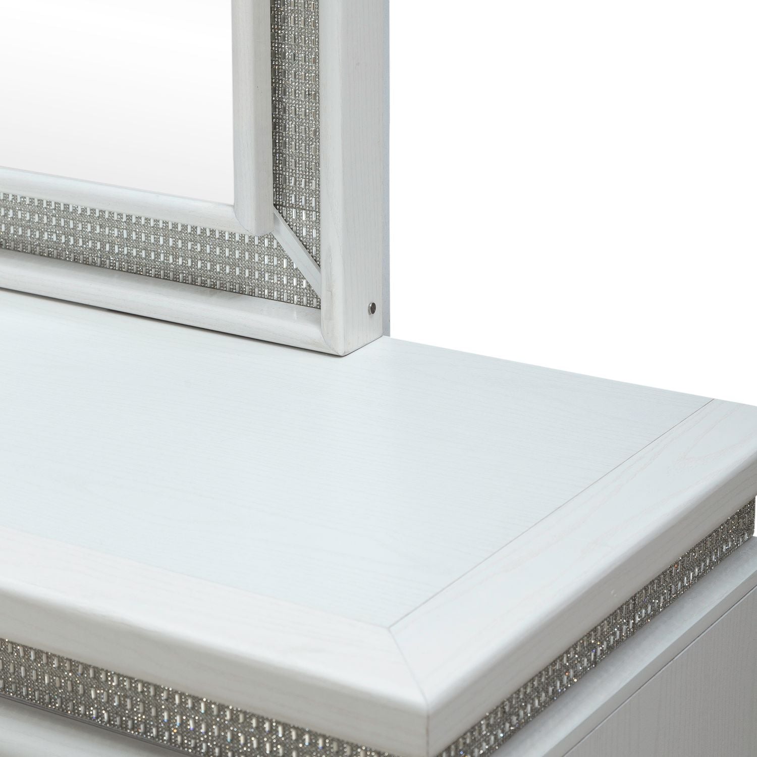 Reflections - 6 Drawer Dresser With Lights