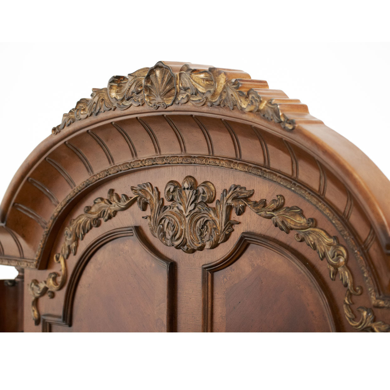 Villa Valencia Eastern King Poster Bed - Classic Chestnut