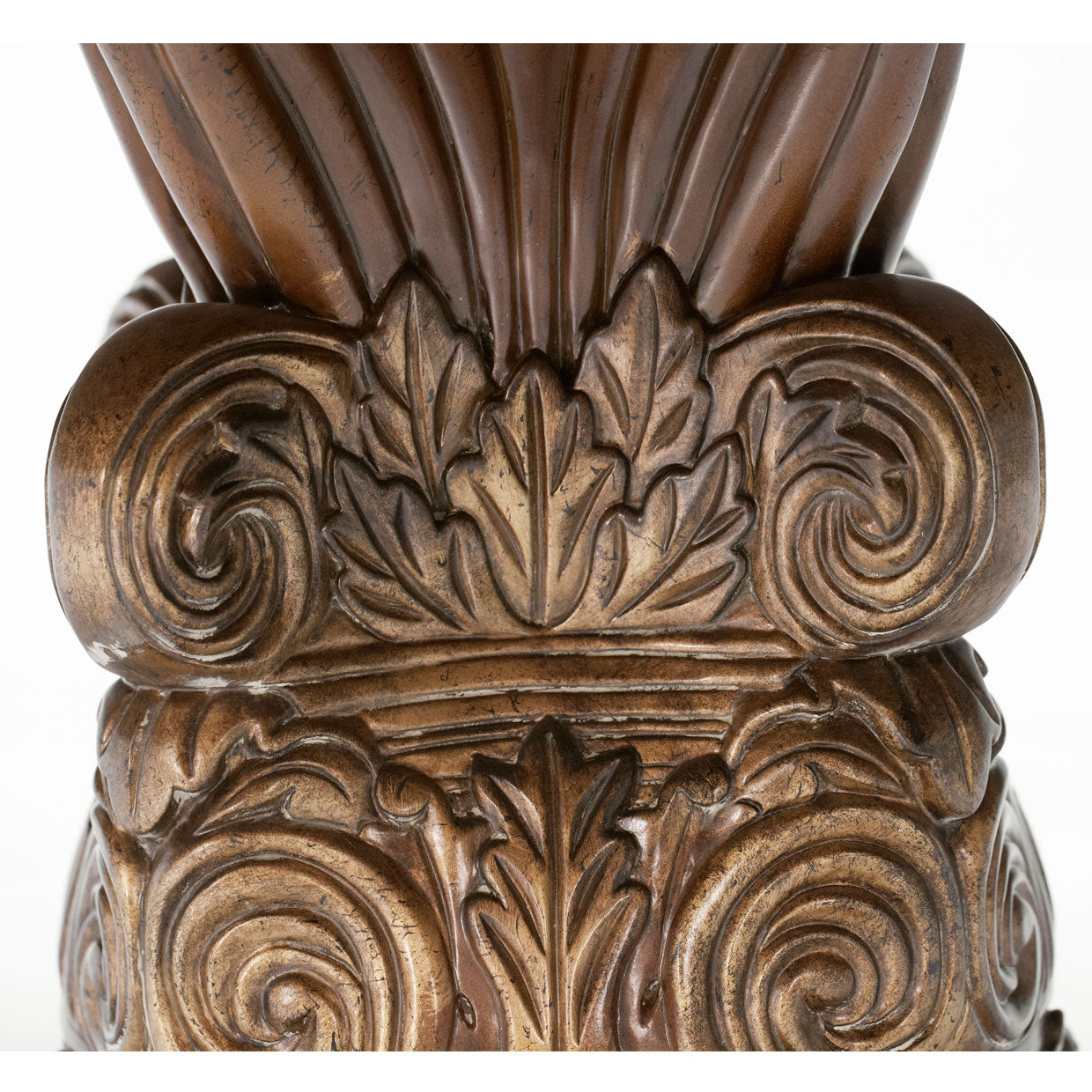 Villa Valencia Round Dining Table - Classic Chestnut