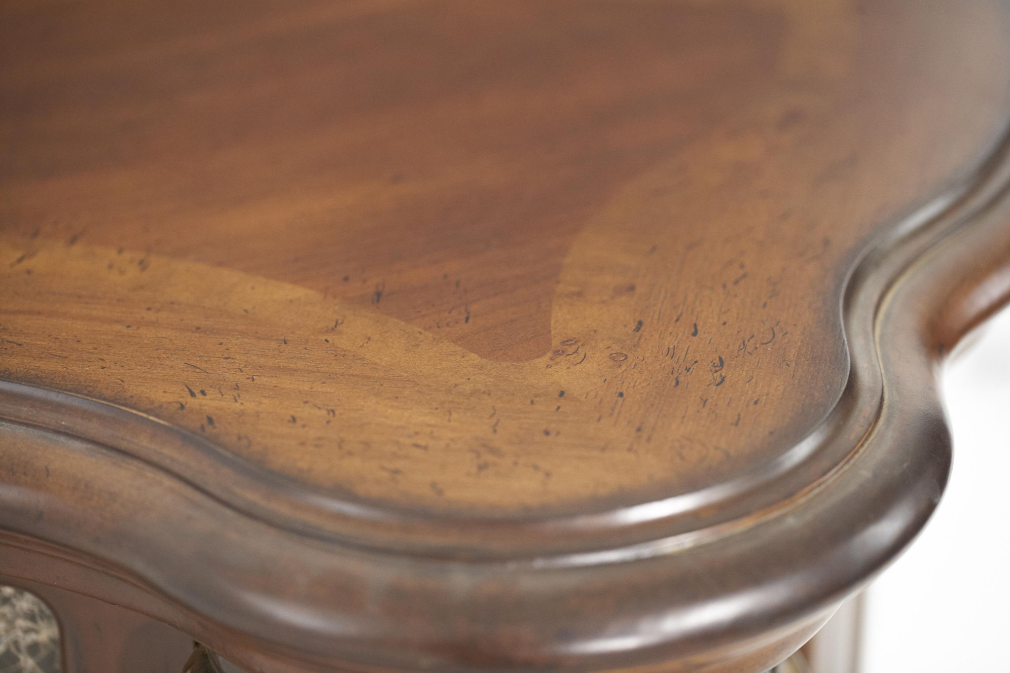 Villa Valencia - Fireplace With Electric Insert - Classic Chestnut