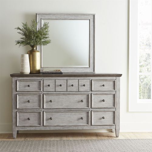 824-Dresser & Mirro