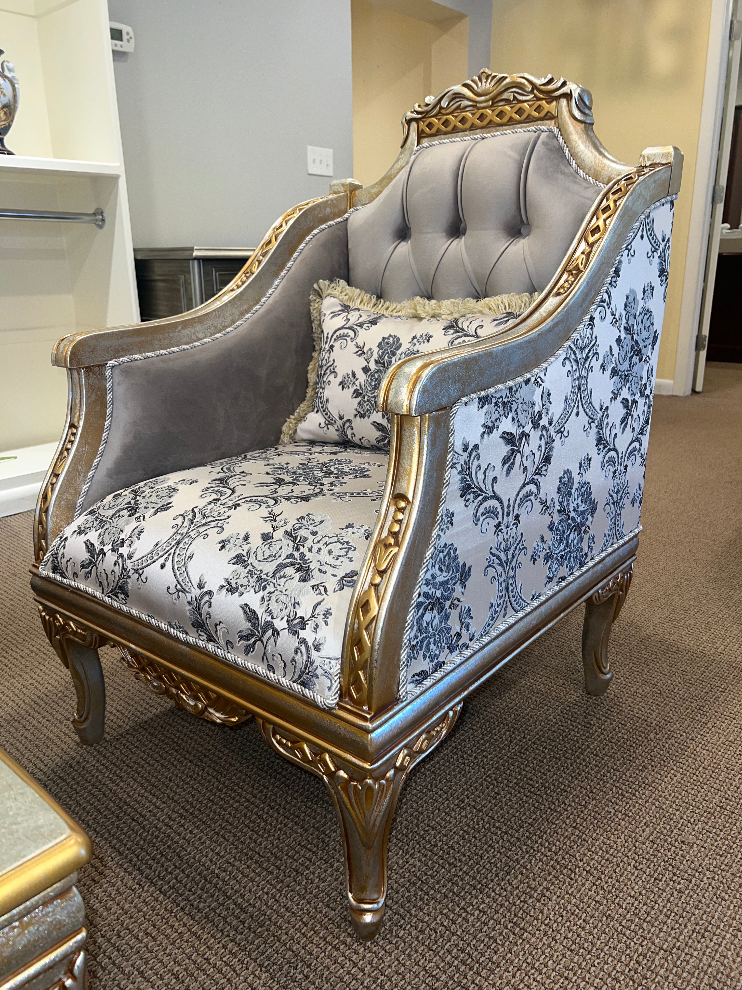 Classical Sina - Sofa, 2 Chairs, and Cocktail Table Set