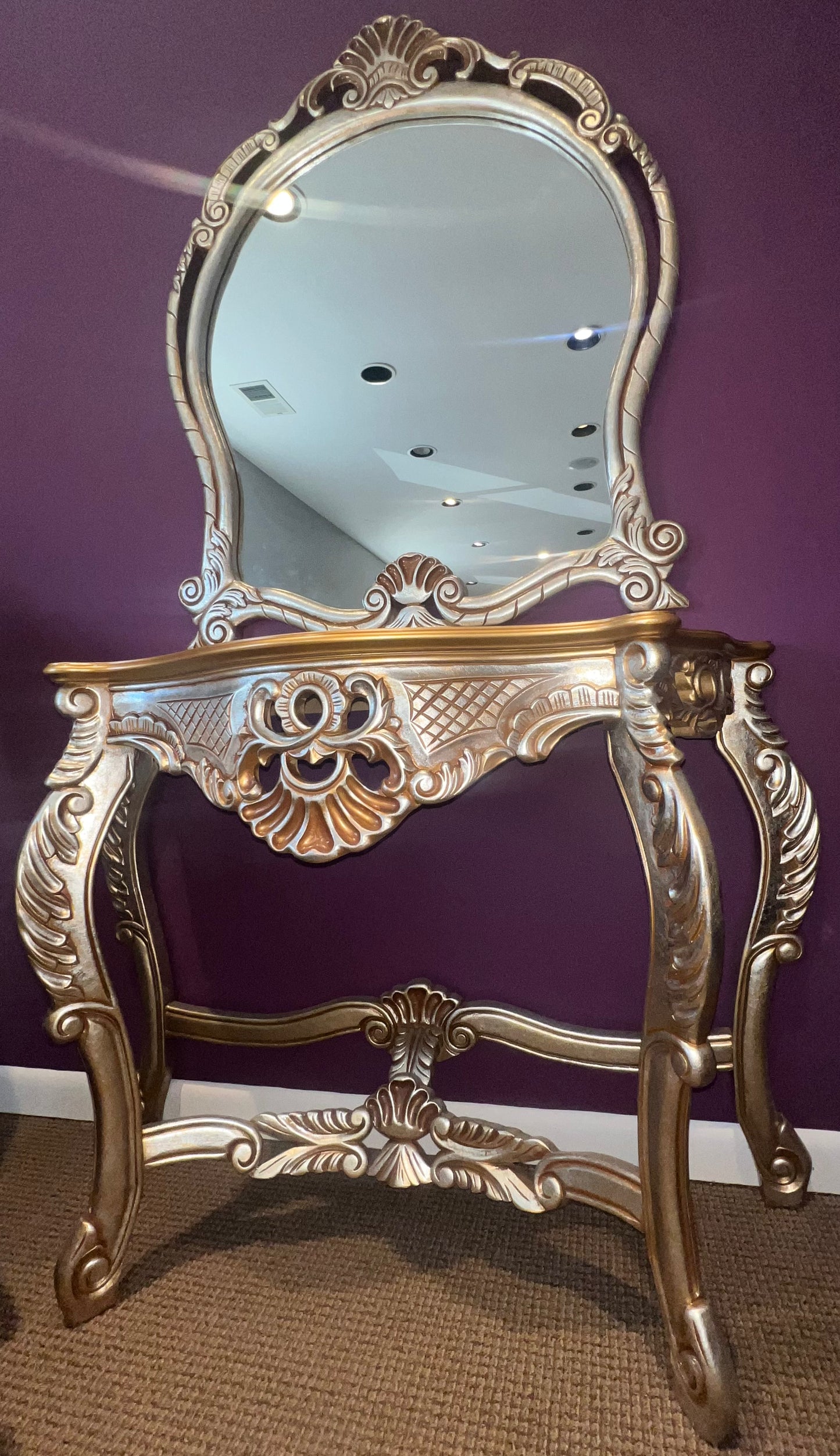 Classical Elizabeth Console Table and Mirror Set
