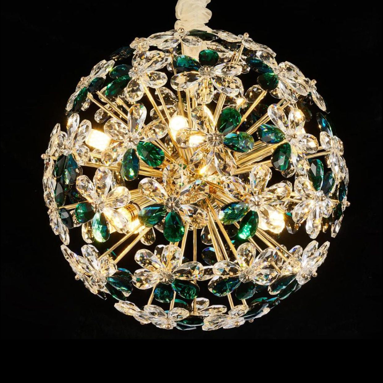 Emerald Bouquet 10-Light Round Chandelier