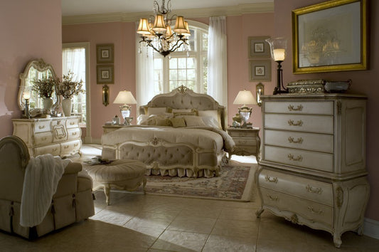 Lavelle 04 Bed Set in King/Queen