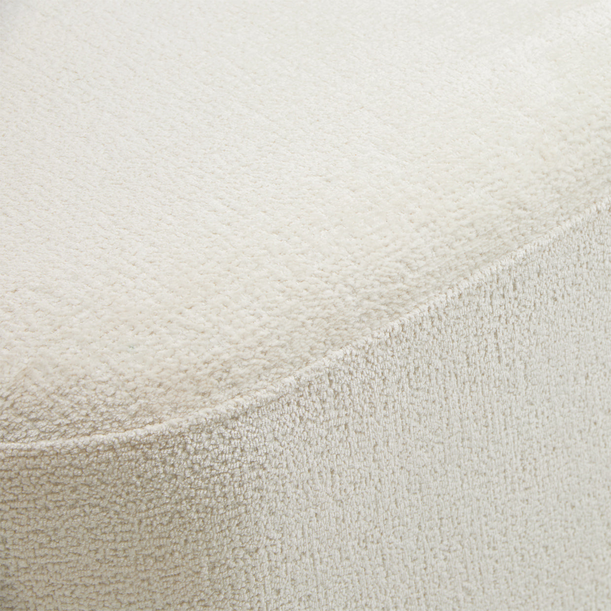 Le Montreaux 4-piece Sectional Sofa