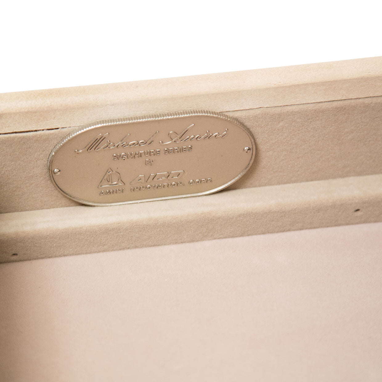 Platine de Royale Curio Display Cabinet - Champagne