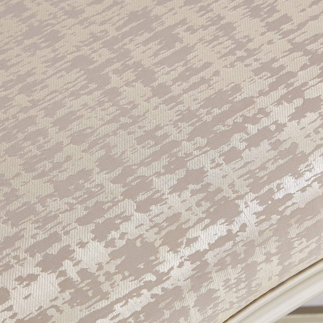 Villa Cherie Ottoman - Bisque/Hazelnut