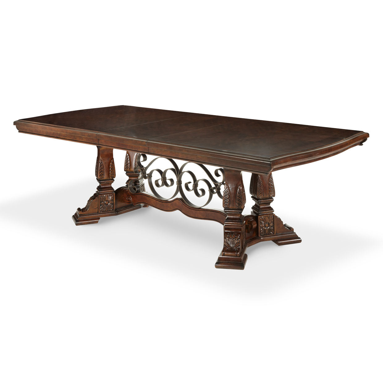 Windsor Court Dining Table