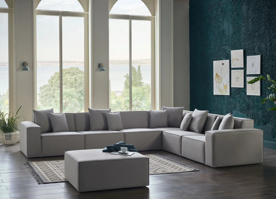 Daya Sectional