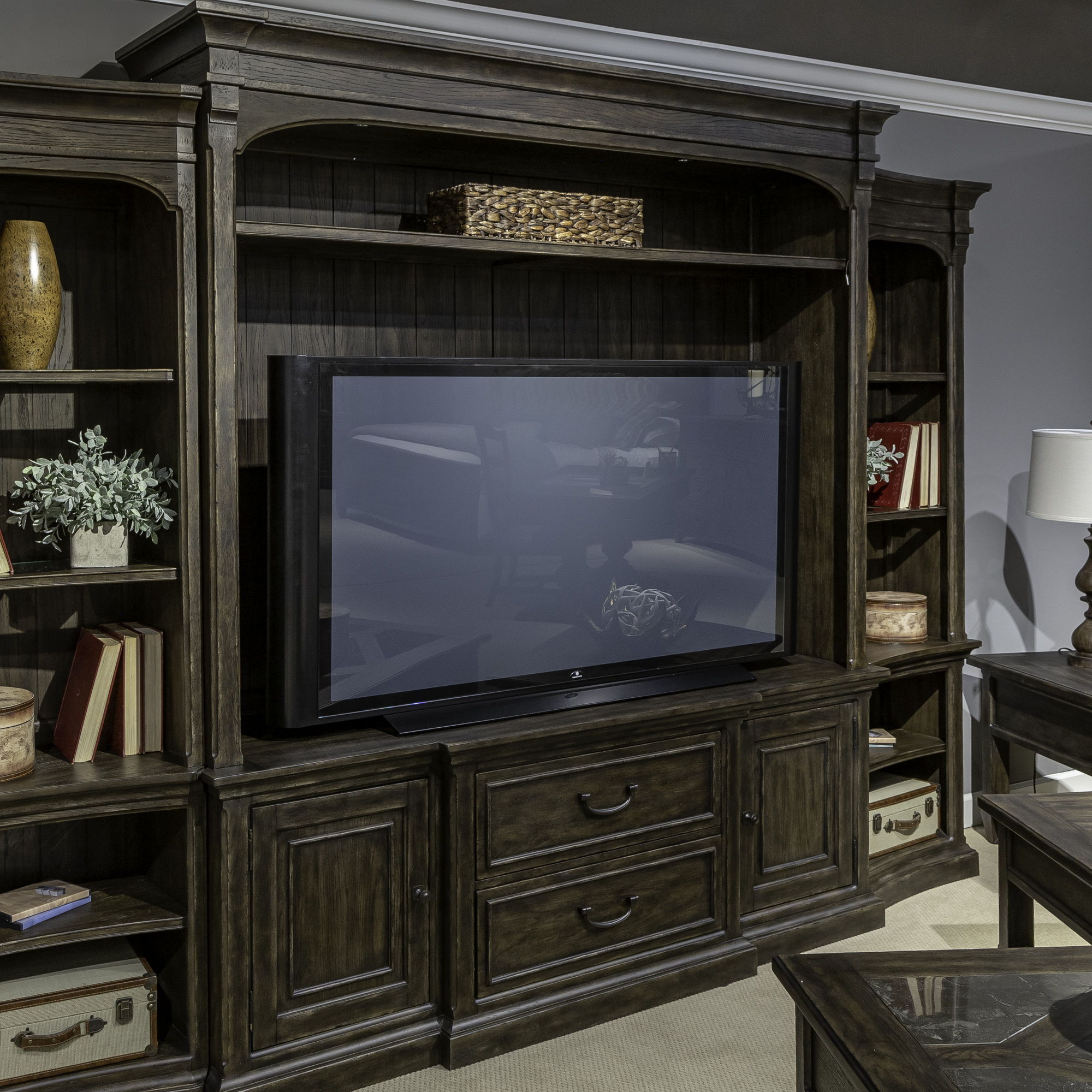 Paradise Valley - Entertainment Center
