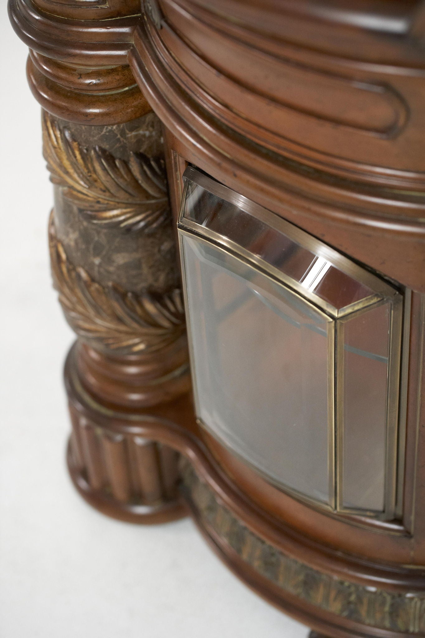 Villa Valencia - China Buffet Cabinet - Classic Chestnut