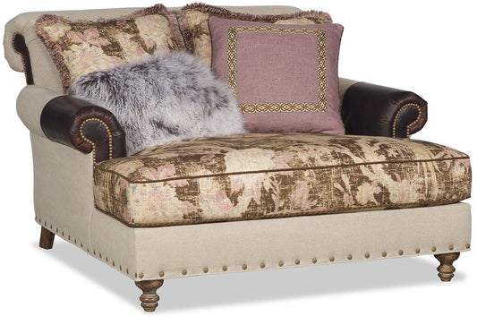 Mackenzie Chaise