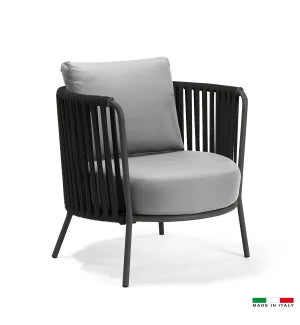 Lusy Outdoor Set