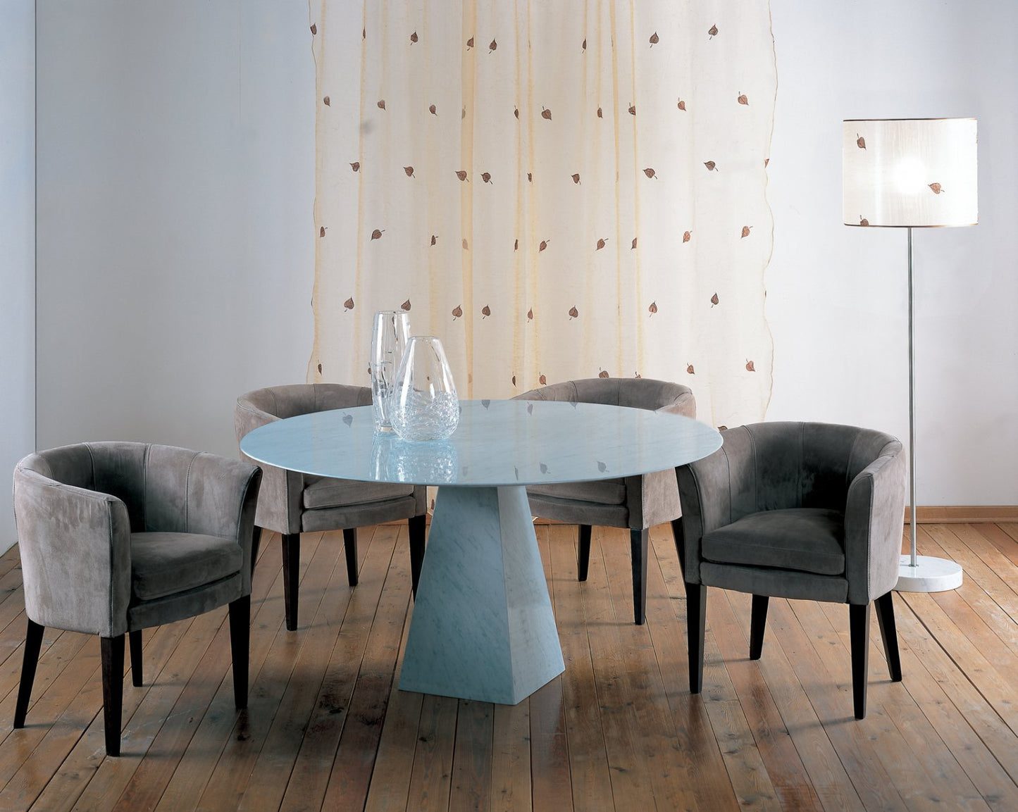 Pyramyd Round Dining Table/Italian