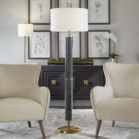 utt-2 Floor lamp
